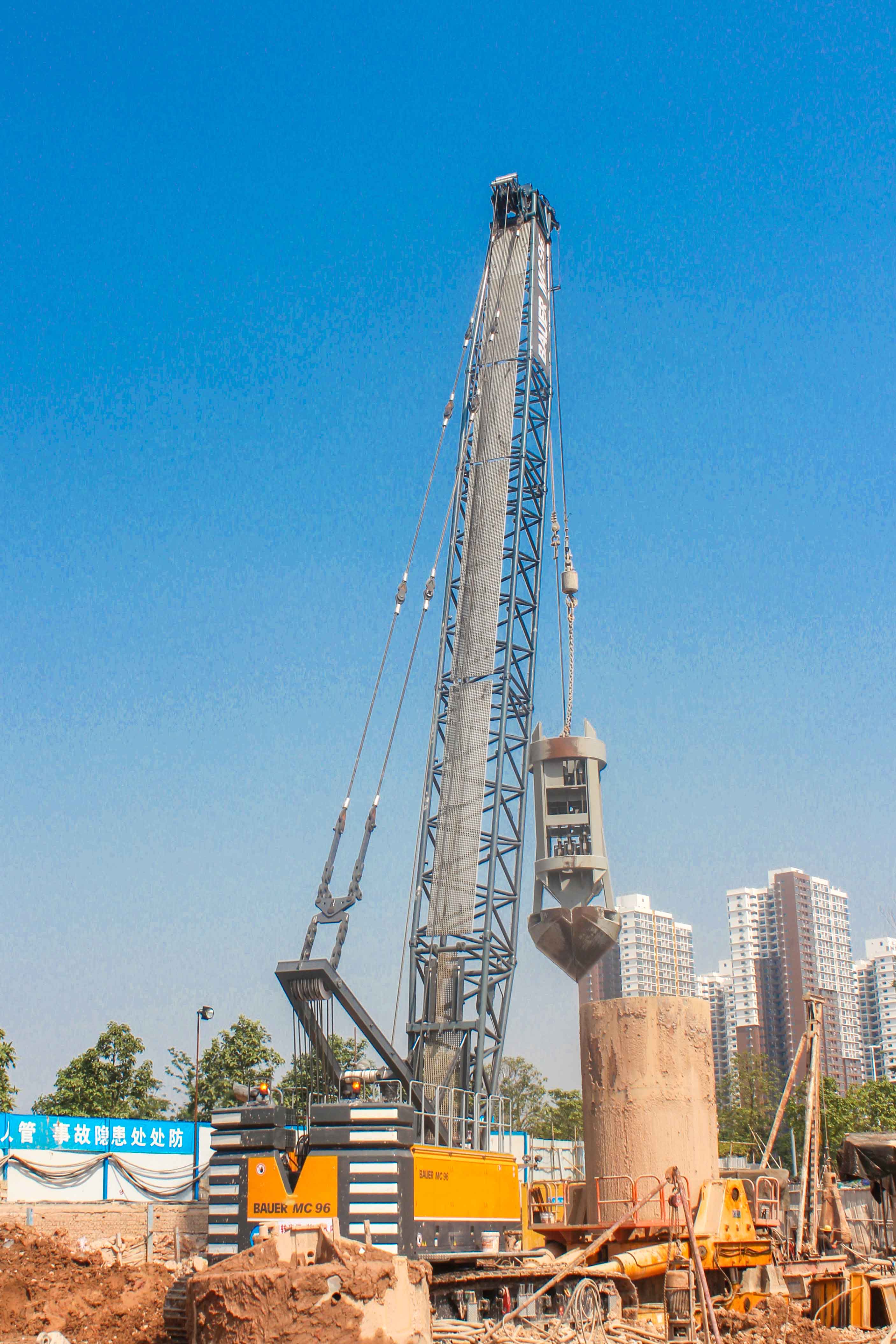 Pipe Twisting Machine Full Casing Construction Method